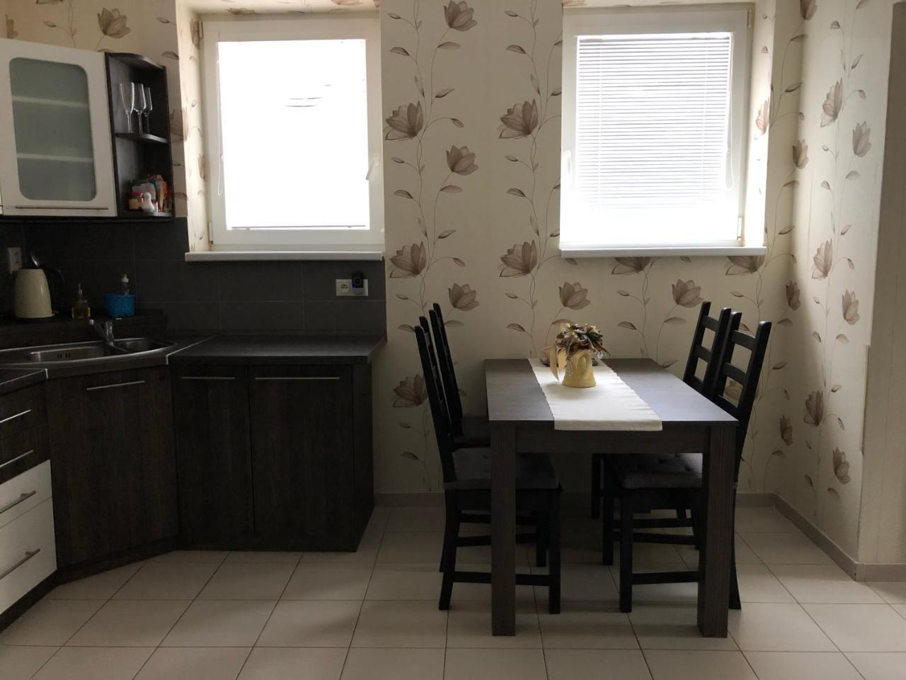 Apartmany Diana Dunajska Streda Exterior photo